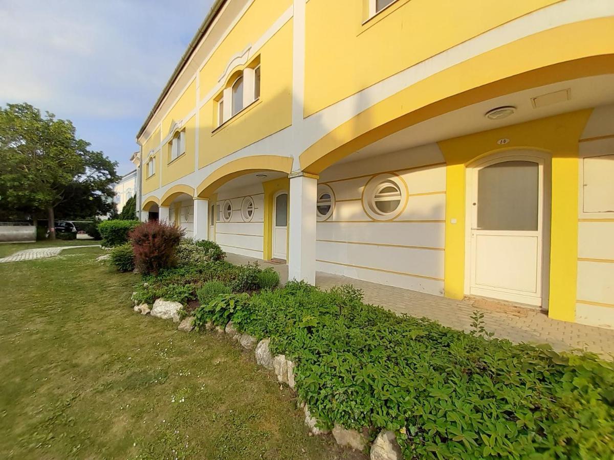 Thermal Garden Mosonmagyaróvár Exteriör bild